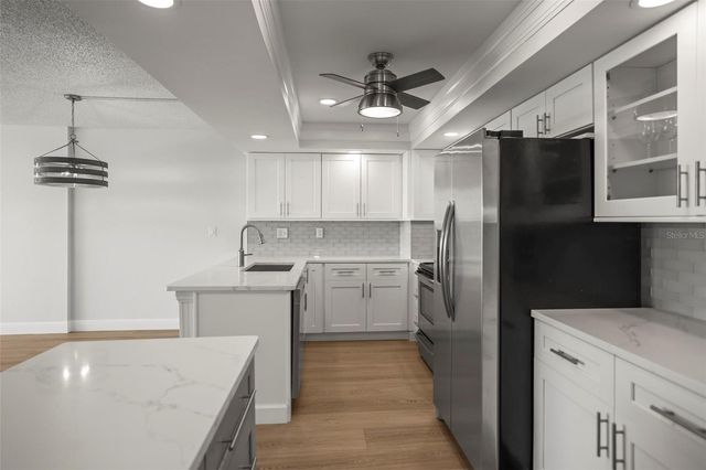 400 ISLAND WAY 602, Clearwater Beach, FL 33767