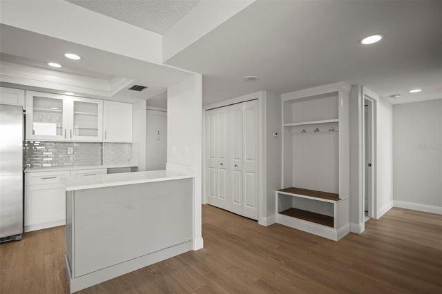 400 ISLAND WAY 602, Clearwater Beach, FL 33767