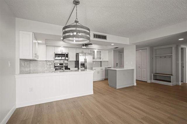 400 ISLAND WAY 602, Clearwater Beach, FL 33767