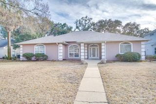 3461 Oakmont Dr, Pensacola, FL 32503