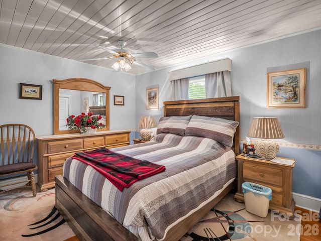 408 Hollis Road, Ellenboro, NC 28040