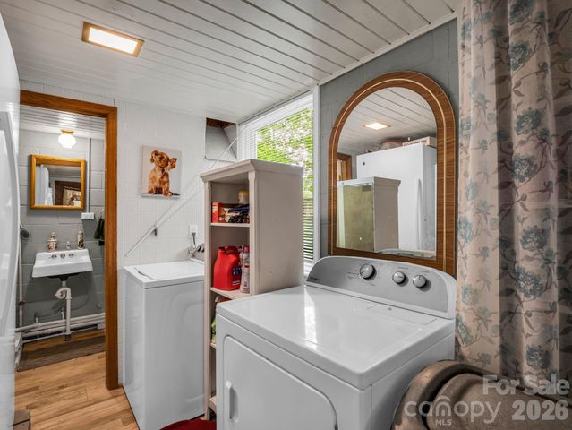 408 Hollis Road, Ellenboro, NC 28040