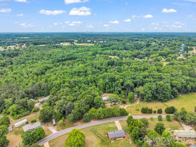 408 Hollis Road, Ellenboro, NC 28040