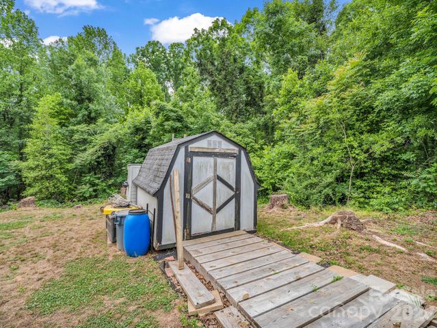 408 Hollis Road, Ellenboro, NC 28040