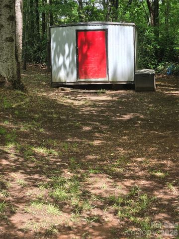 408 Hollis Road, Ellenboro, NC 28040