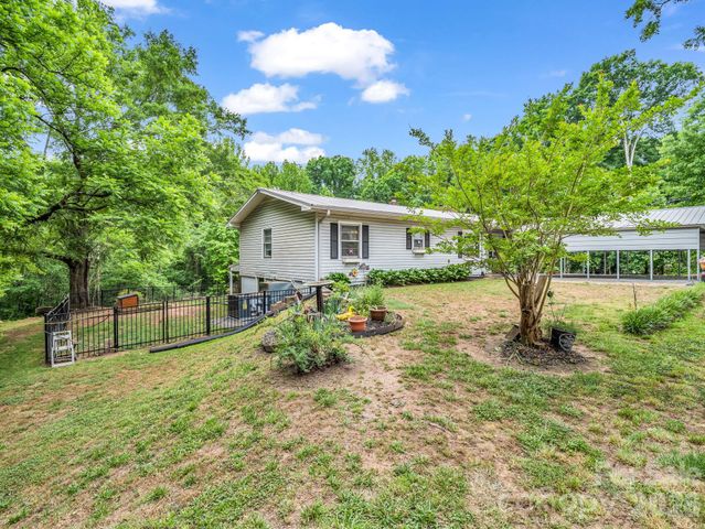 408 Hollis Road, Ellenboro, NC 28040