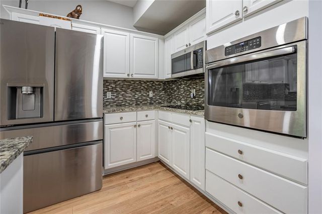 3432 Arbor Creek Point, Atlanta, GA 30340