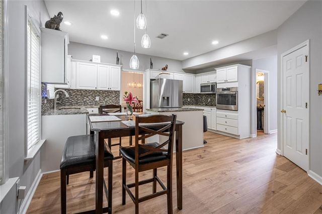 3432 Arbor Creek Point, Atlanta, GA 30340