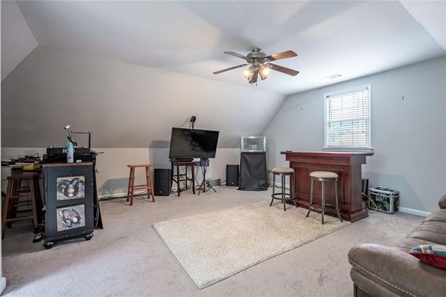 3432 Arbor Creek Point, Atlanta, GA 30340