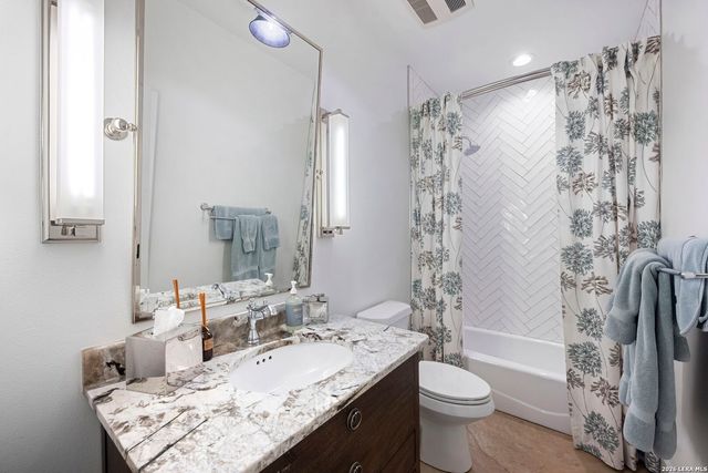 2870 Rebecca Creek, Canyon Lake, TX 78133
