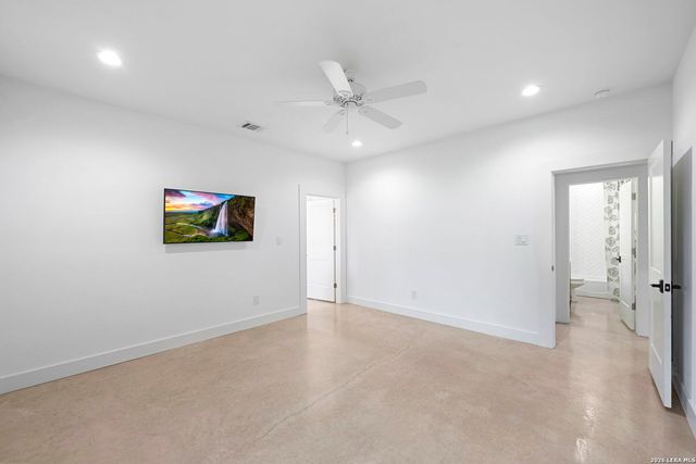 2870 Rebecca Creek, Canyon Lake, TX 78133