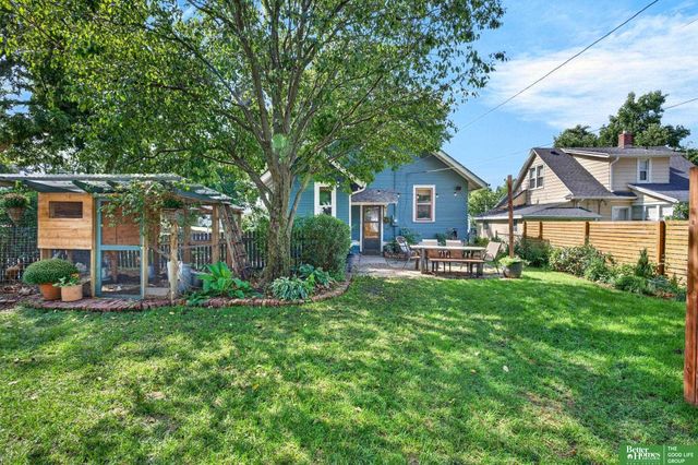 2703 N 63 Street, Omaha, NE 68104