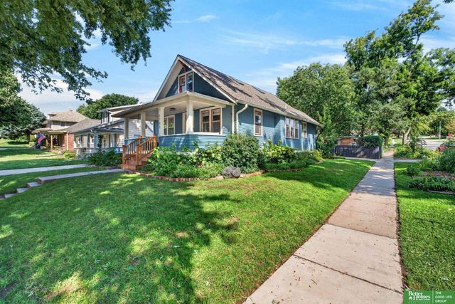 2703 N 63 Street, Omaha, NE 68104