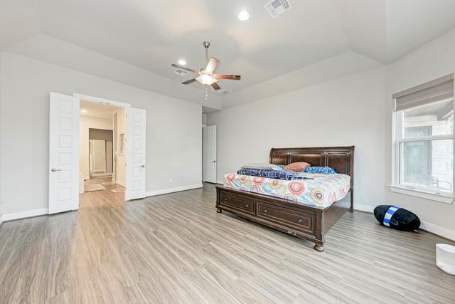92 Sierra Mosca TRL, Liberty Hill, TX 78642