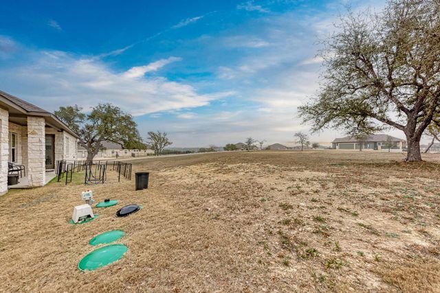 92 Sierra Mosca TRL, Liberty Hill, TX 78642