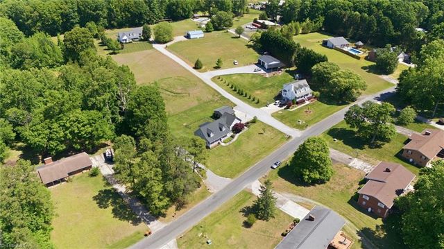 474 Bailey Road, Winston-salem, NC 27107