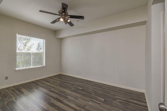 6289 Wilcrest Drive 5203, Houston, TX 77072