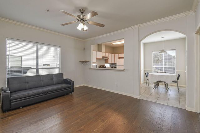 6289 Wilcrest Drive 5203, Houston, TX 77072