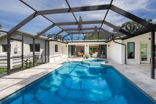 426 N SHORE DRIVE, Sarasota, FL 34234