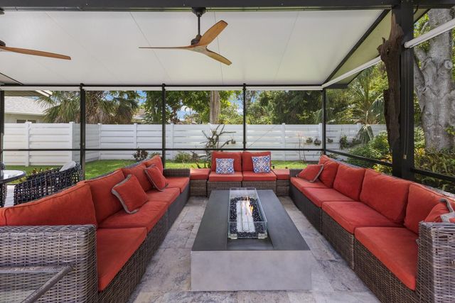 426 N SHORE DRIVE, Sarasota, FL 34234