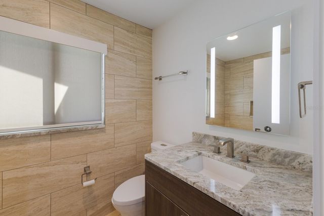 426 N SHORE DRIVE, Sarasota, FL 34234