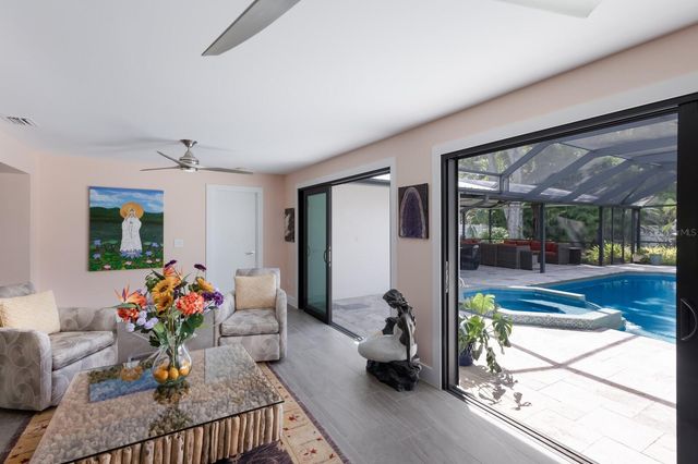 426 N SHORE DRIVE, Sarasota, FL 34234