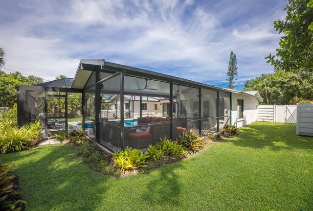 426 N SHORE DRIVE, Sarasota, FL 34234