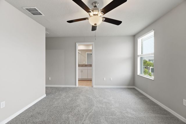 4046 HOT SPRINGS Avenue, Palm Springs, FL 33461