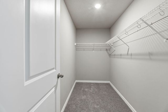 4046 HOT SPRINGS Avenue, Palm Springs, FL 33461