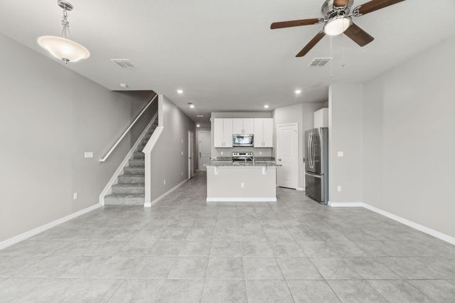 4046 HOT SPRINGS Avenue, Palm Springs, FL 33461