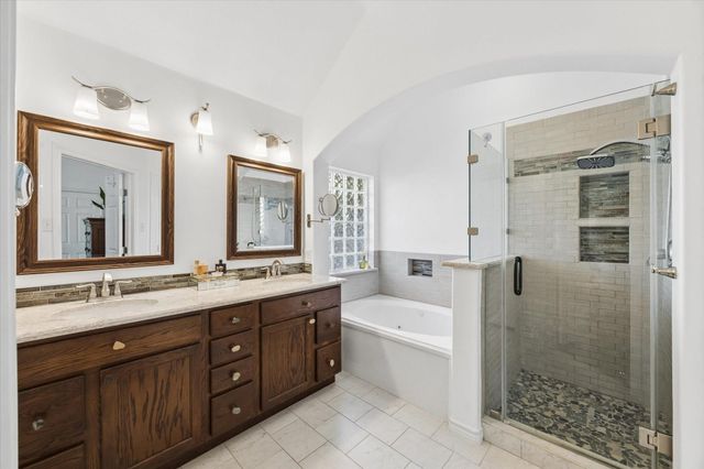 10707 Barker Lake Court, Cypress, TX 77433