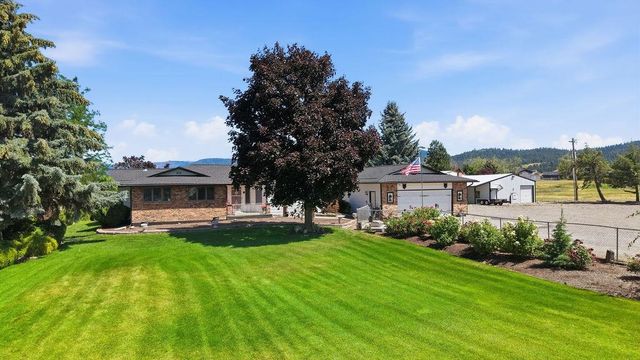 4821 S Conklin Rd, Greenacres, WA 99016 property photo