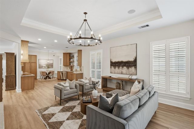 331 THE HILLS DR 10, Austin, TX 78738