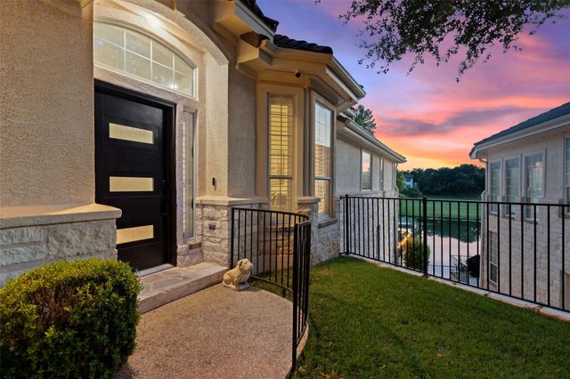 331 THE HILLS DR 10, Austin, TX 78738