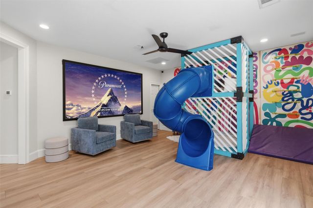 331 THE HILLS DR 10, Austin, TX 78738