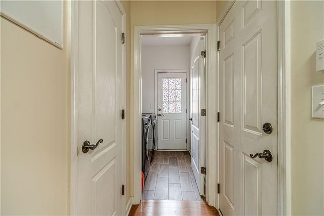 1150 Lake Point Way, Suwanee, GA 30024