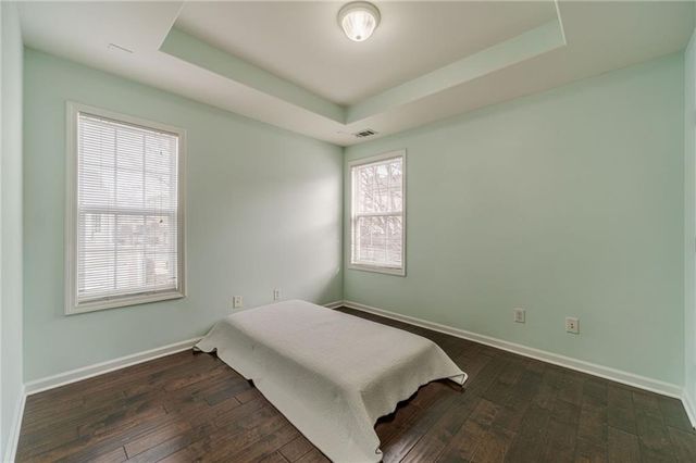 1150 Lake Point Way, Suwanee, GA 30024