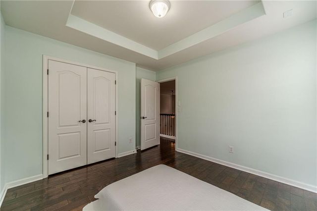 1150 Lake Point Way, Suwanee, GA 30024