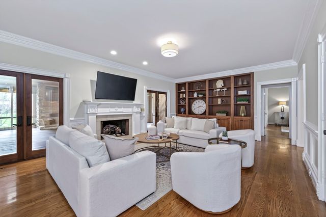 912 Calloway Dr, Brentwood, TN 37027