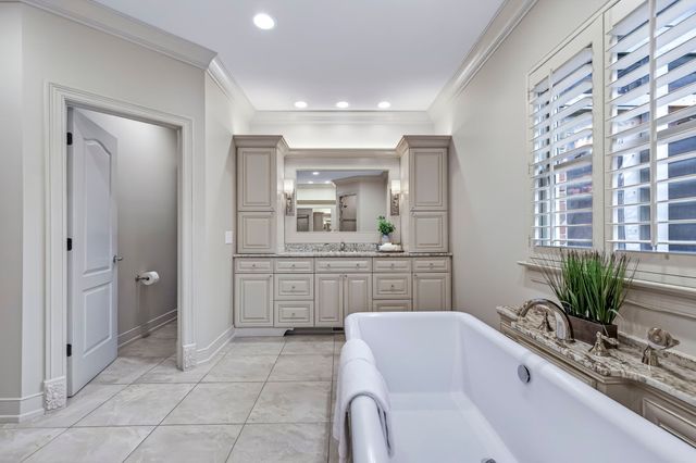 912 Calloway Dr, Brentwood, TN 37027