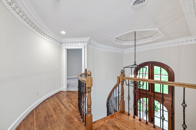 912 Calloway Dr, Brentwood, TN 37027