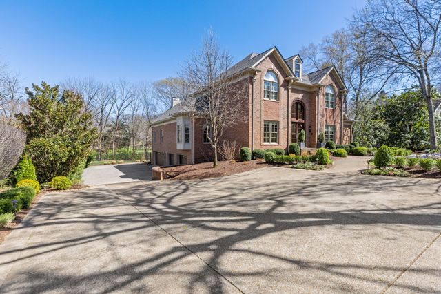 912 Calloway Dr, Brentwood, TN 37027