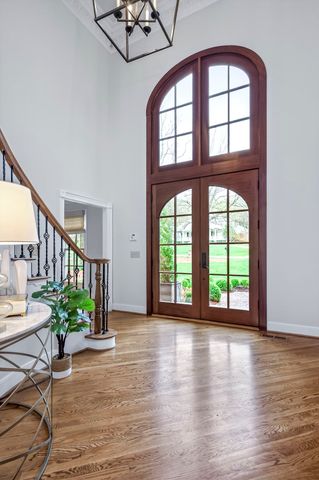 912 Calloway Dr, Brentwood, TN 37027