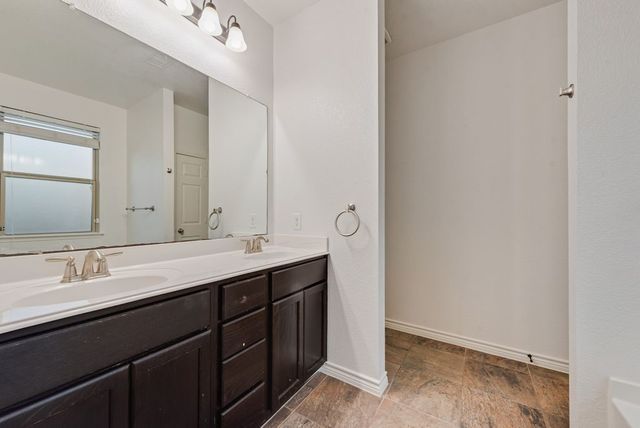 1816 Castle Creek Drive, Little Elm, TX 75068
