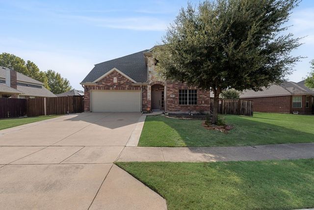 1816 Castle Creek Drive, Little Elm, TX 75068