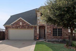 1816 Castle Creek Drive, Little Elm, TX 75068