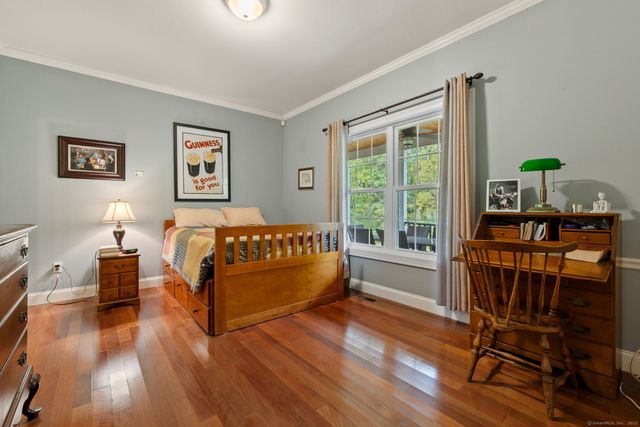 23 Beaudry Lane, Bloomfield, CT 06002