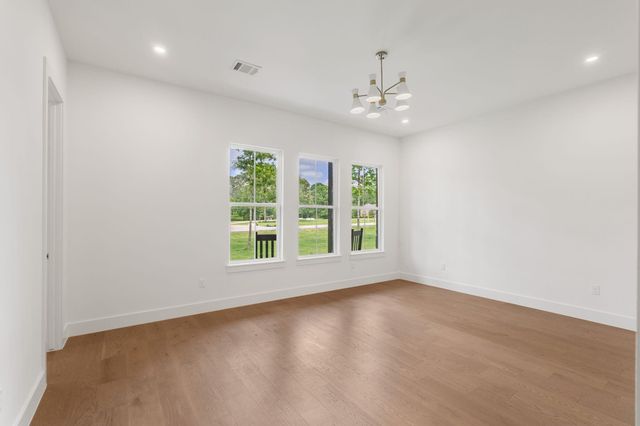 7002 Bowie Court, Montgomery, TX 77316