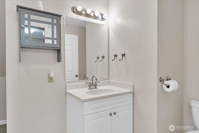 5706 99th Street Ct E, Puyallup, WA 98373