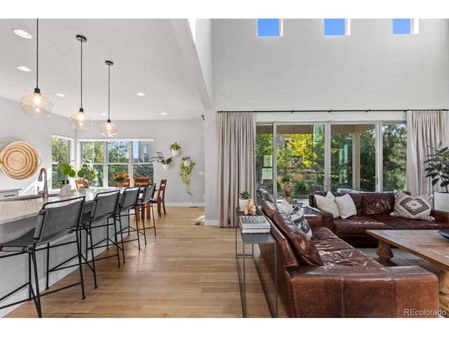 10424 Maplebrook Way, Highlands Ranch, CO 80126